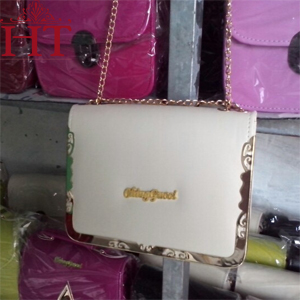 TÚI XÁCH KẸP VUÔNG